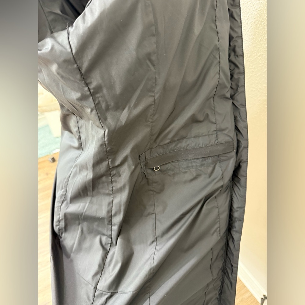 The North Face Women's Caroline Black Long Puffer Coat with Belt Size M - Picture 10 of 14
